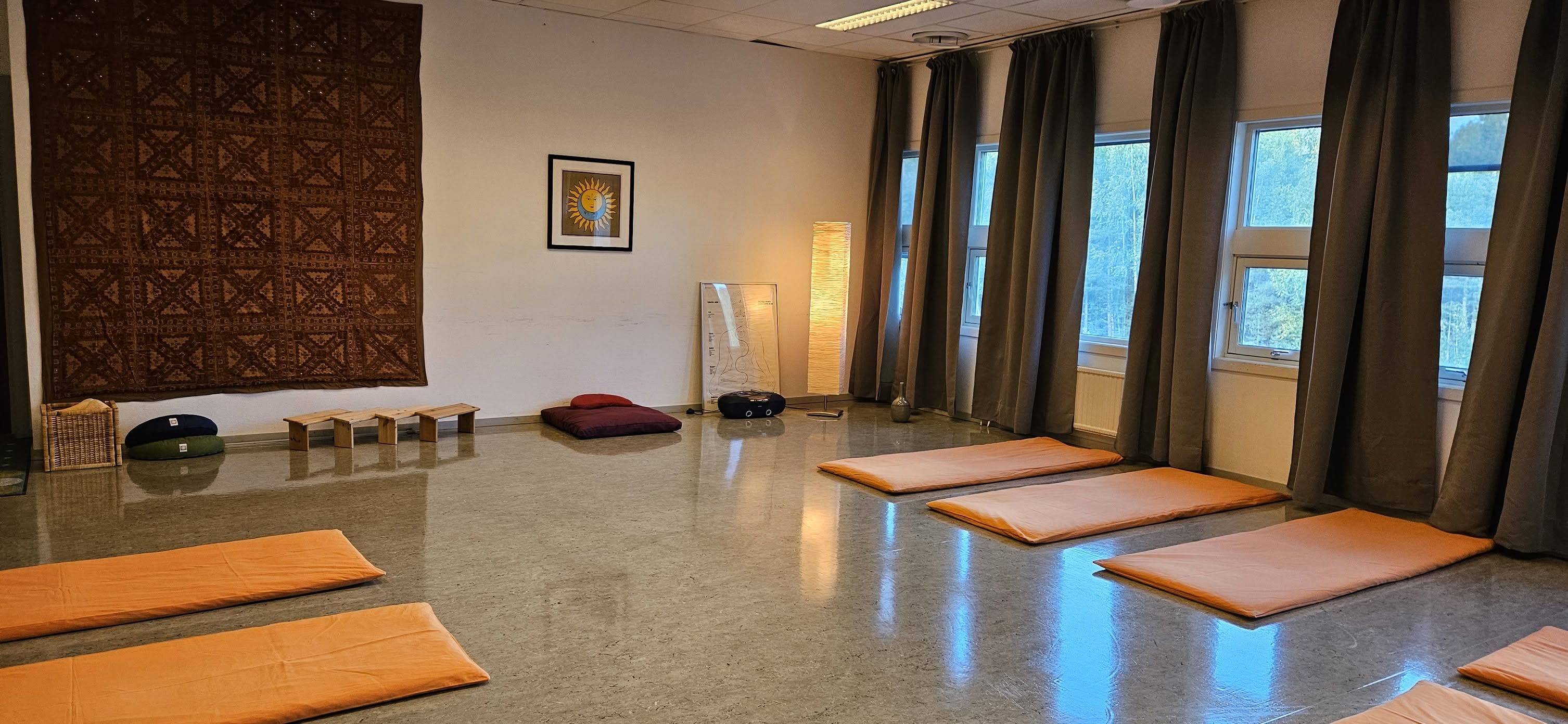 yoga rom oslo.jpg