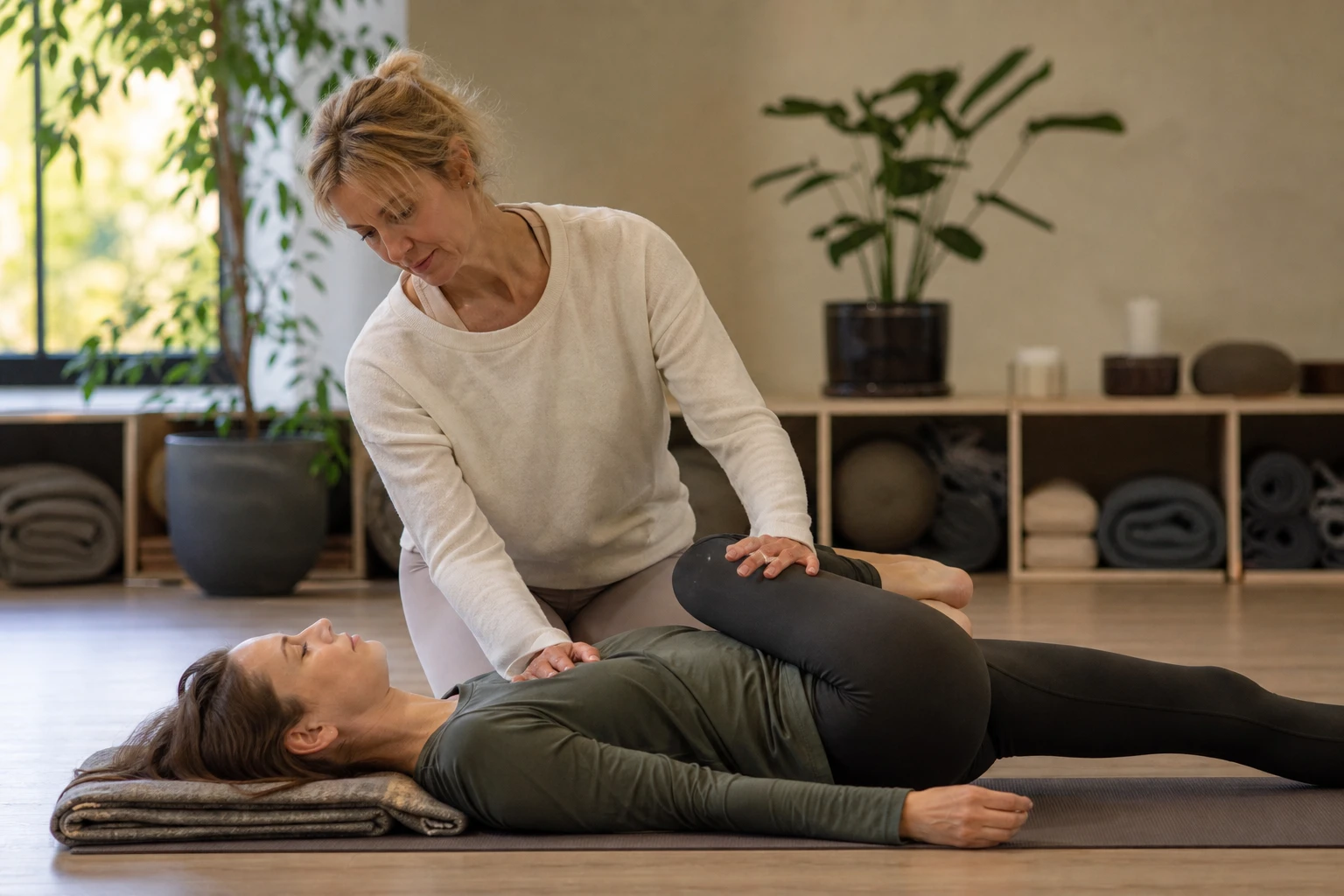 Hva skiller yogaterapeutisk arbeid fra vanlig yogaundervisning?